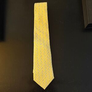Vineyard Vines Yellow and Blue Kids Tie